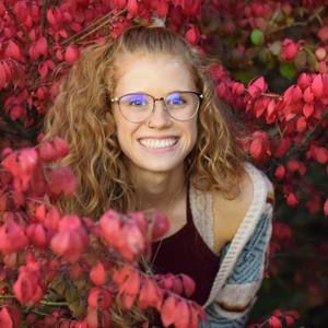 Meet your Posher, Maria